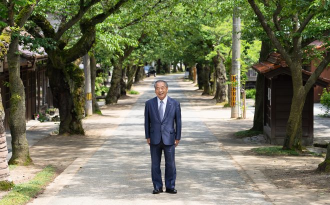 自主自立により、生き残る。＜ノンポリ学生から村長に＞